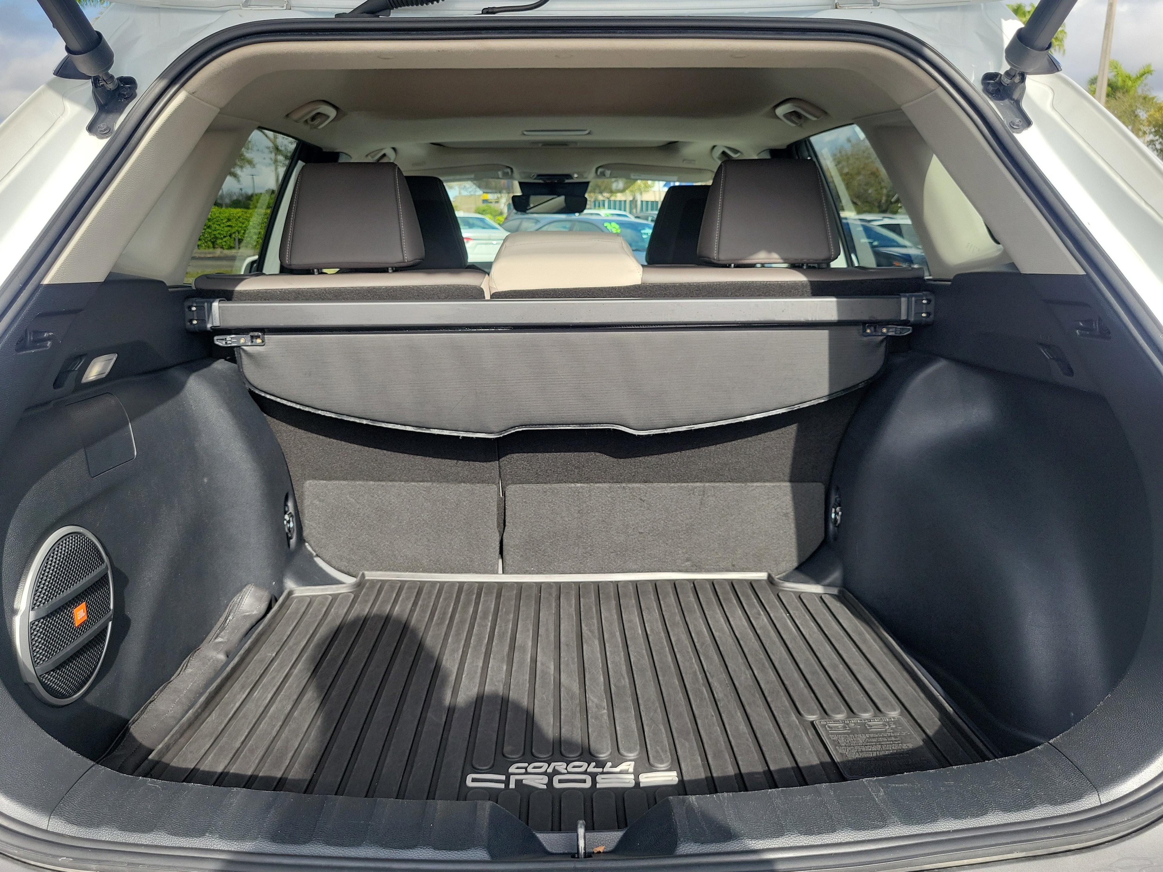 Toyota Corolla Cross Xle Fwd - Thumbnail 9