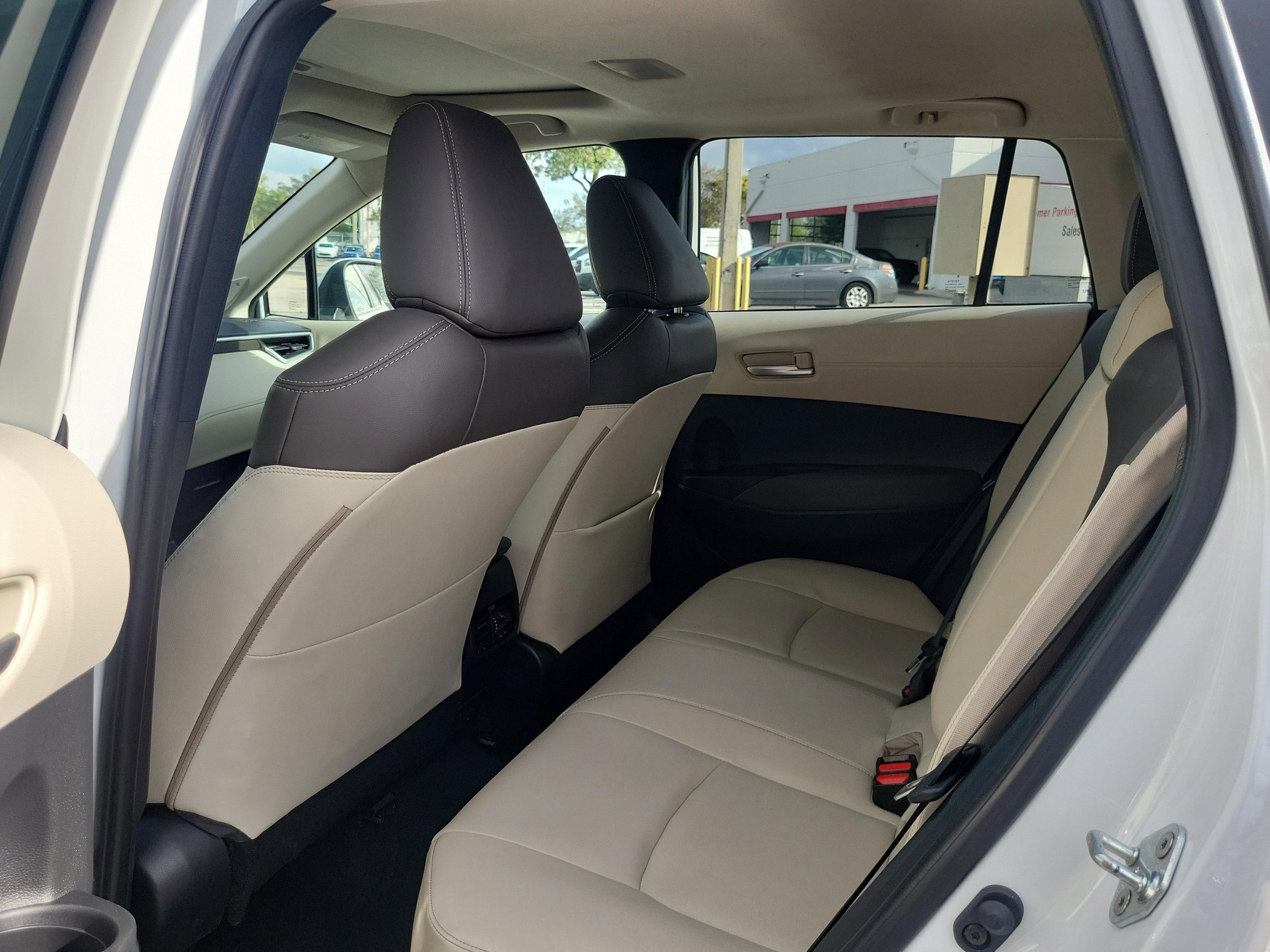 Toyota Corolla Cross Xle Fwd - Thumbnail 11