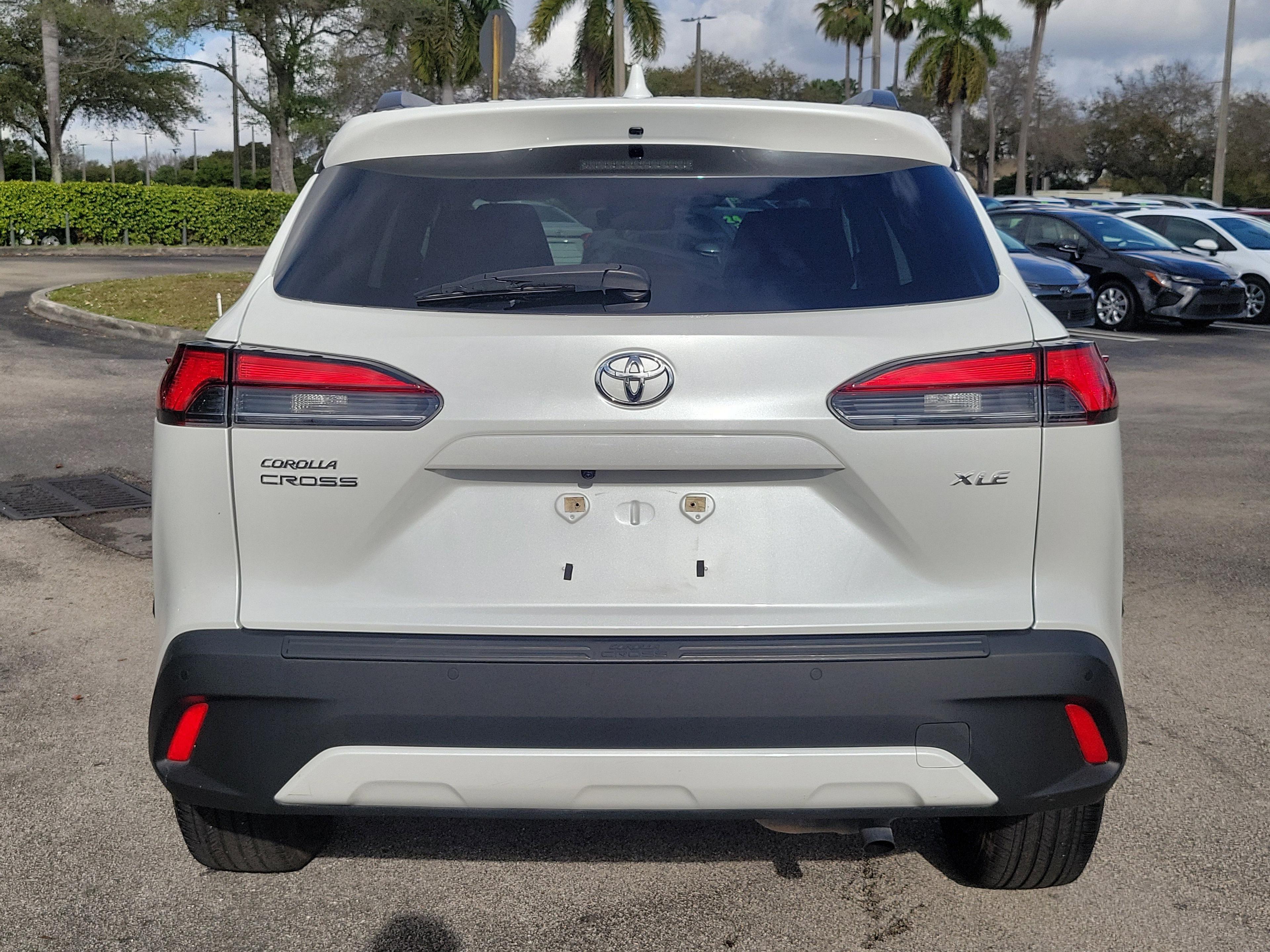 Toyota Corolla Cross Xle Fwd - Thumbnail 6