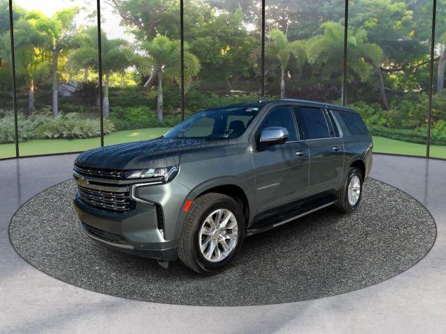 CHEVROLET SUBURBAN - View 1