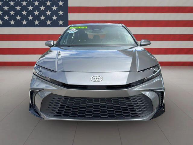 TOYOTA CAMRY - Thumbnail 2