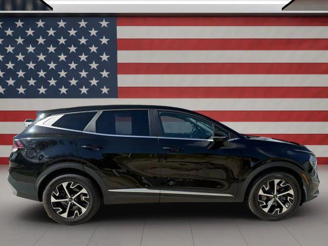 KIA SPORTAGE - Thumbnail 4