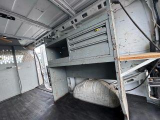 Chevrolet Express 2500 Cargo - Thumbnail 19