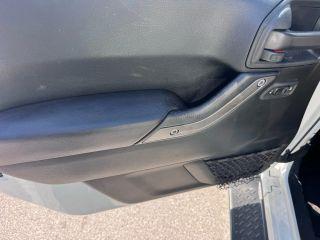 Jeep Wrangler Unlimited - Thumbnail 2