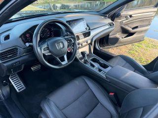 Honda Accord - Thumbnail 17