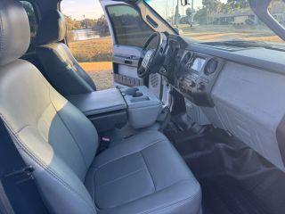 Ford F250 Super Duty Crew Cab - Thumbnail 16