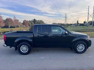 Nissan Frontier Crew Cab - Thumbnail 10