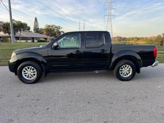 Nissan Frontier Crew Cab - Thumbnail 9