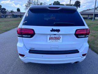 Jeep Grand Cherokee - Thumbnail 14