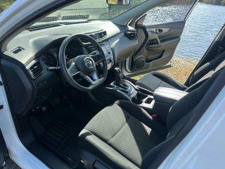 Nissan Rogue Sport - Thumbnail 19