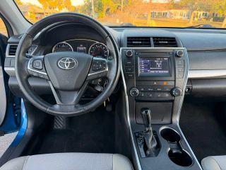 Toyota Camry - Thumbnail 15