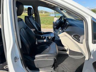 Chrysler Voyager - Thumbnail 20