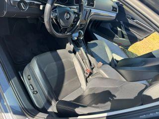 Volkswagen Passat - Thumbnail 18