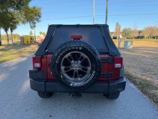 Jeep Wrangler - Thumbnail 14