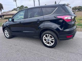 Ford Escape - Thumbnail 11