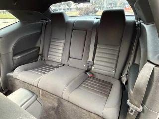 Dodge Challenger - Thumbnail 2