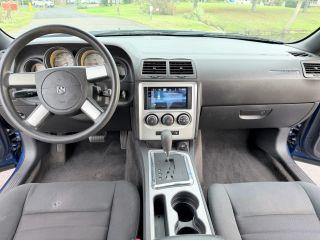 Dodge Challenger - Thumbnail 16