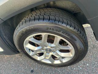 Jeep Renegade - Thumbnail 5