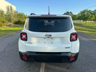 Jeep Renegade - Thumbnail 14