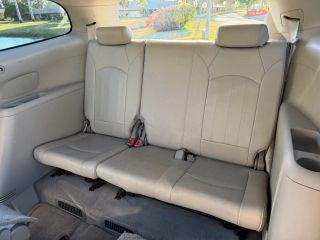 Buick Enclave - Thumbnail 2