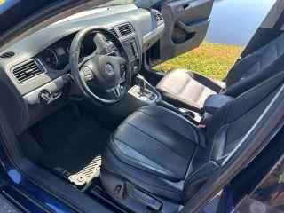 Volkswagen Jetta - Thumbnail 18