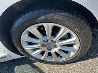 Buick Lacrosse - Thumbnail 5