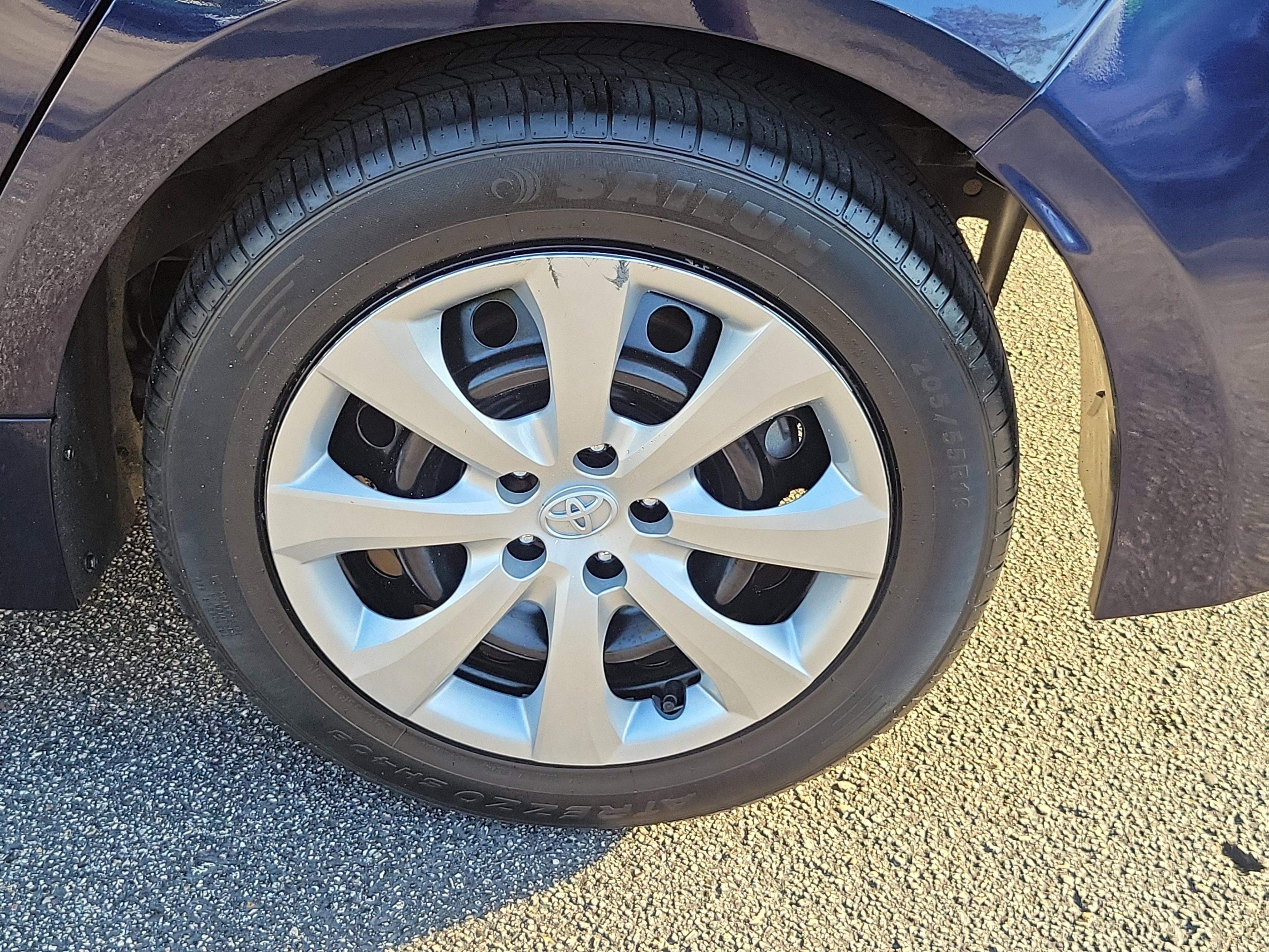 Toyota Corolla Le Fwd - Thumbnail 9