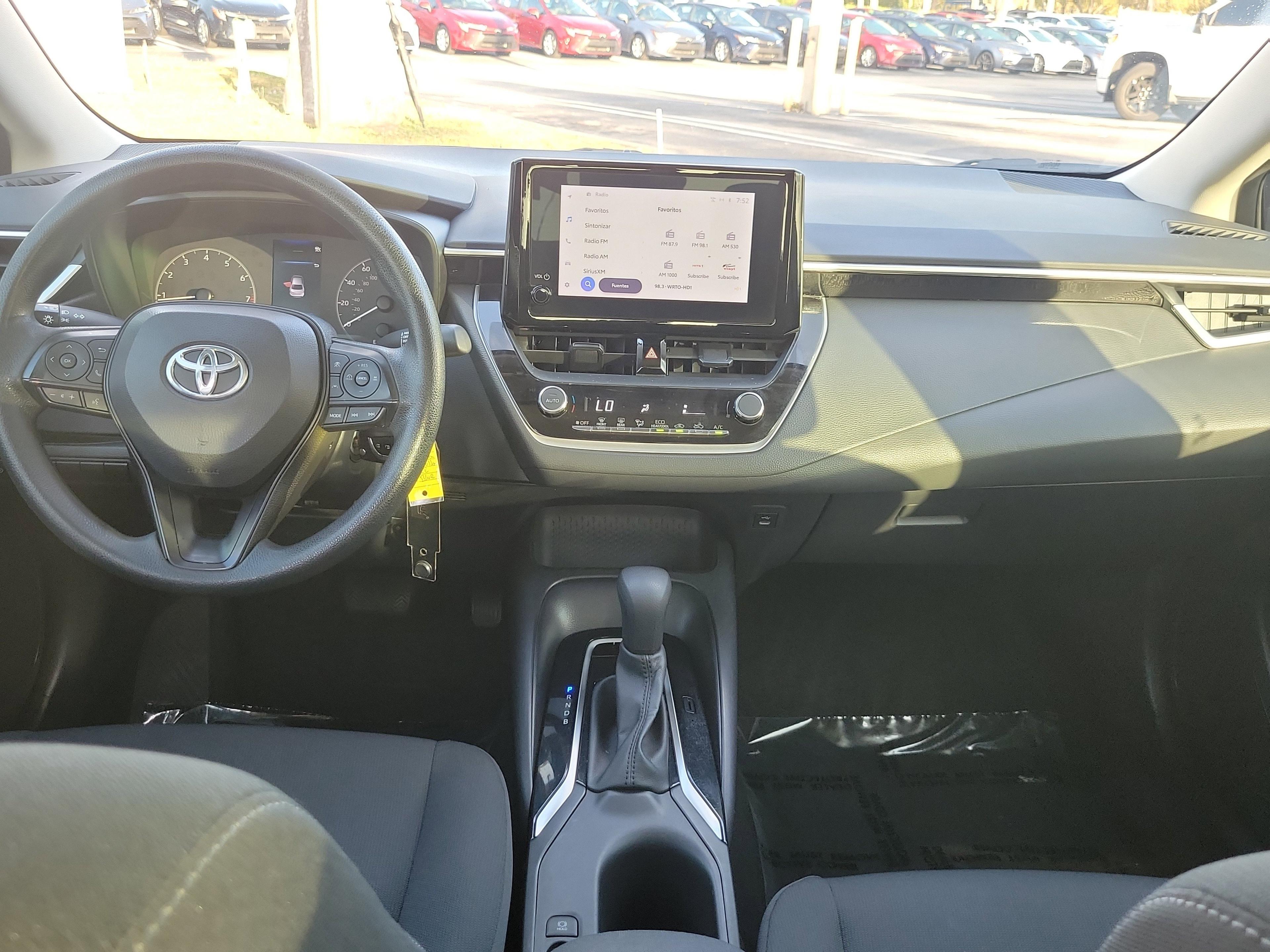 Toyota Corolla Le Fwd - Thumbnail 12