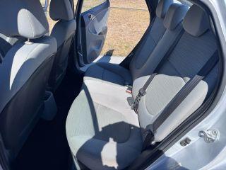 Hyundai Accent - Thumbnail 3