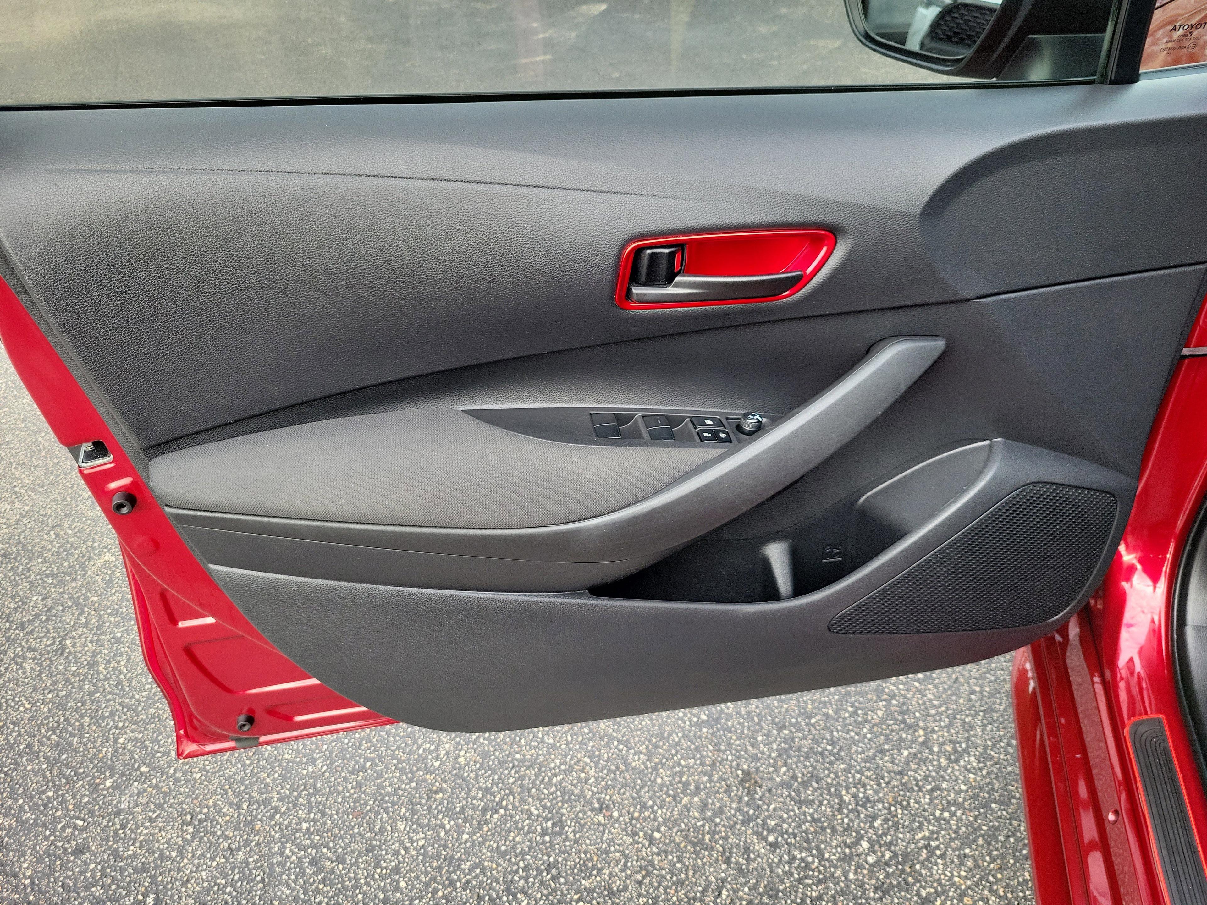 Toyota Corolla Le Fwd - Thumbnail 13