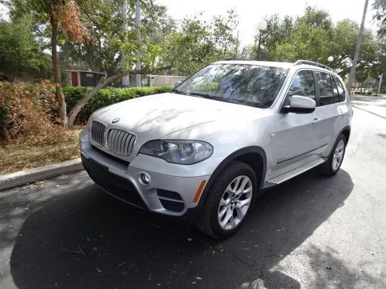 Bmw X5Awd 4Dr Xdrive35I - Thumbnail 3