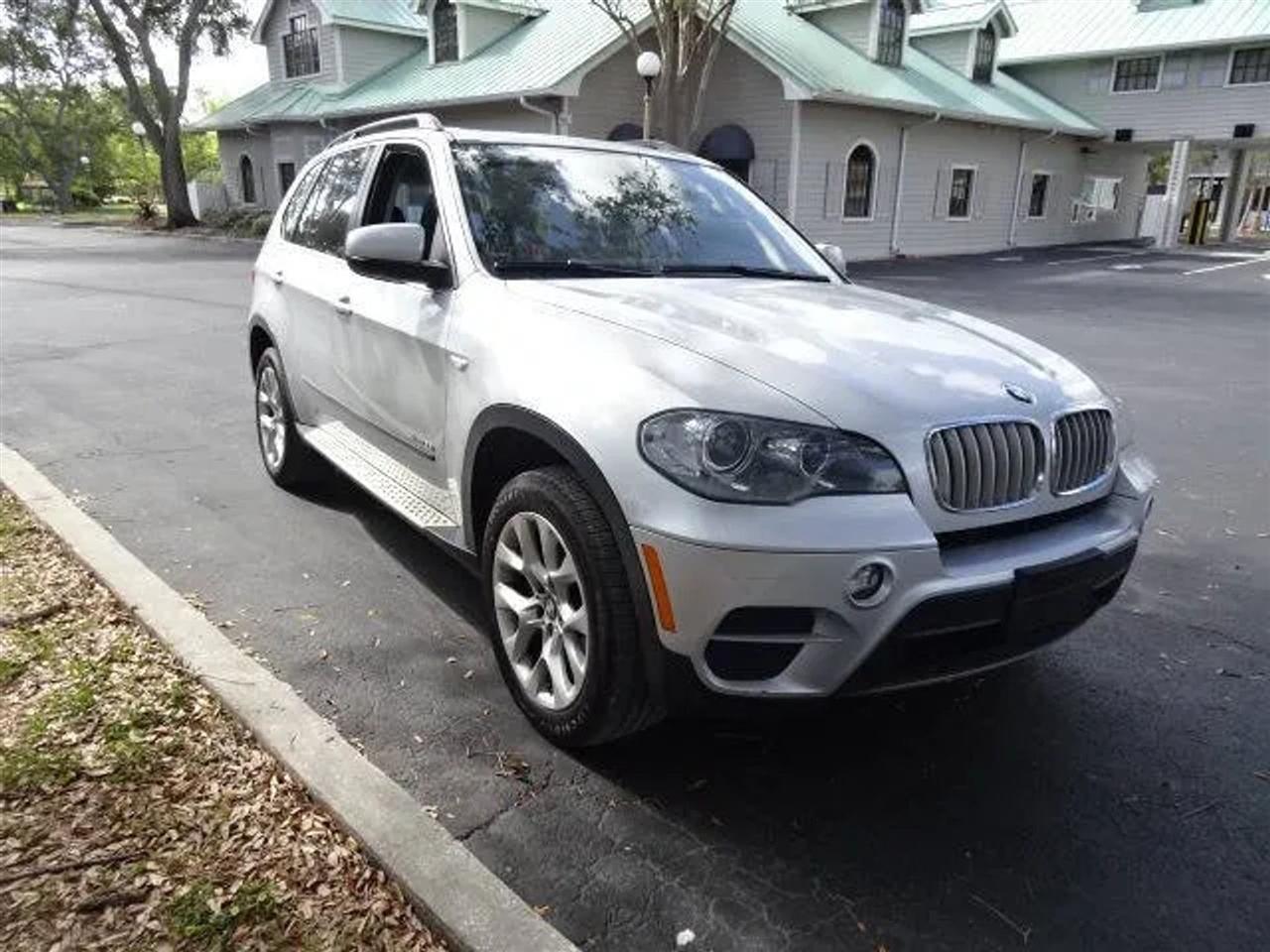 Bmw X5Awd 4Dr Xdrive35I - Thumbnail 6