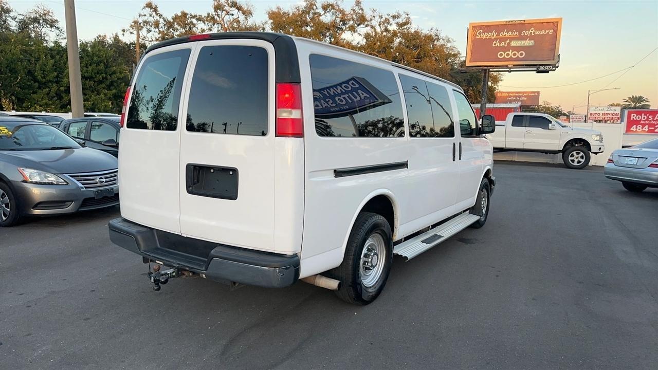 Chevrolet Express Passengerrwd 3500 135" 1Lt - Thumbnail 7