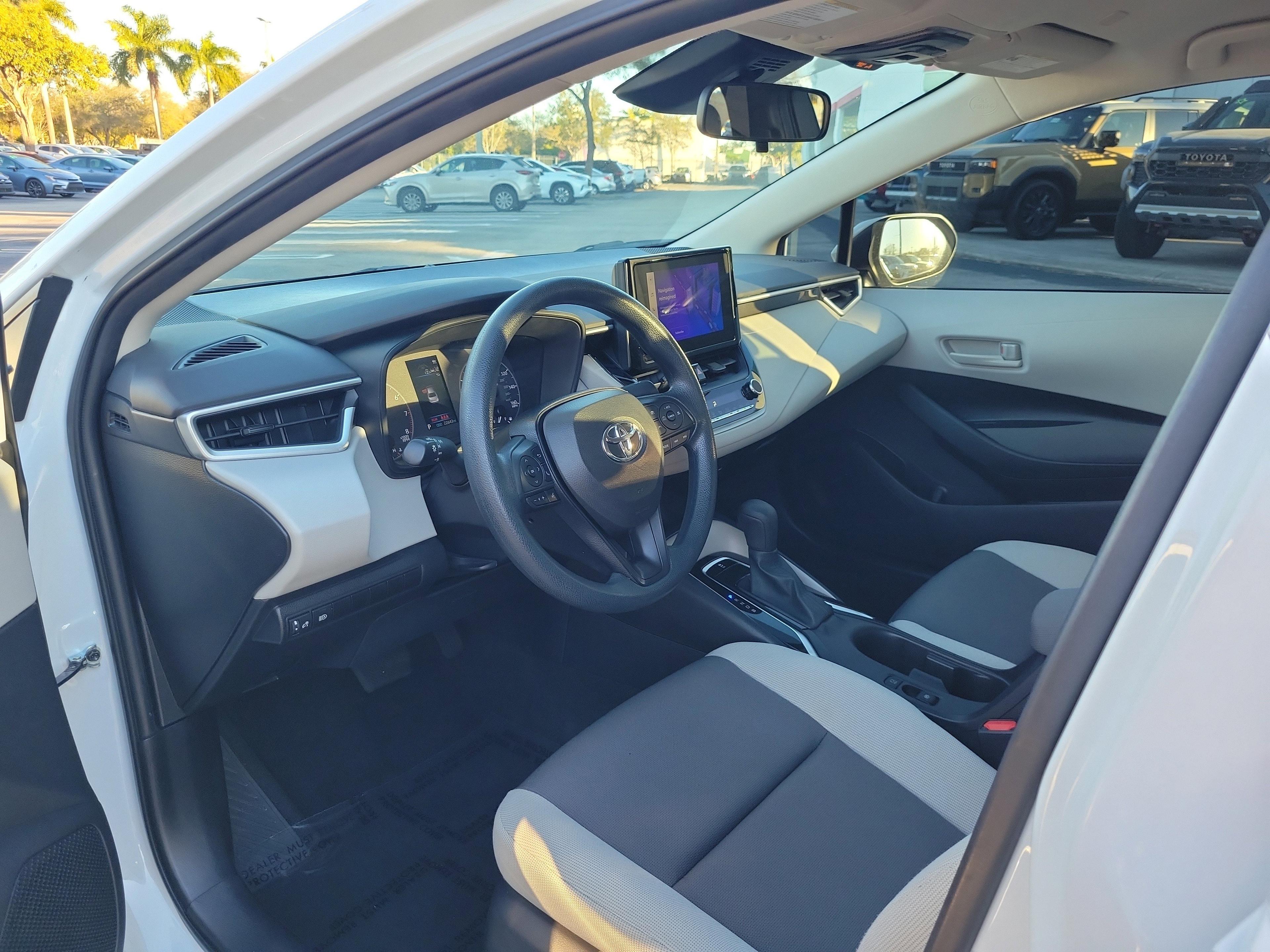 Toyota Corolla Le Fwd - Thumbnail 12