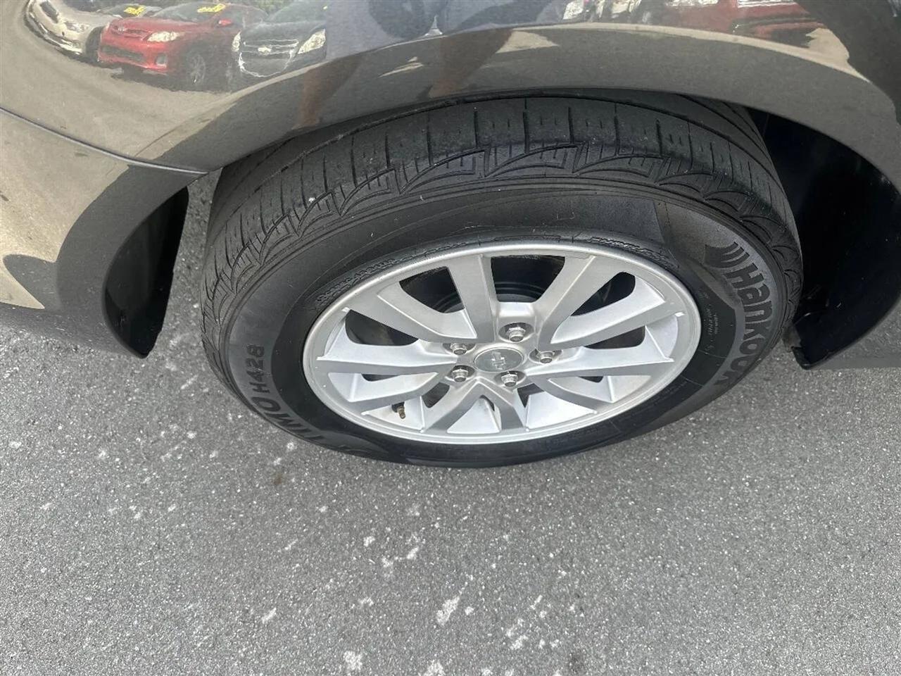 Chevrolet Sonic4Dr Sdn Auto Lt - Thumbnail 12