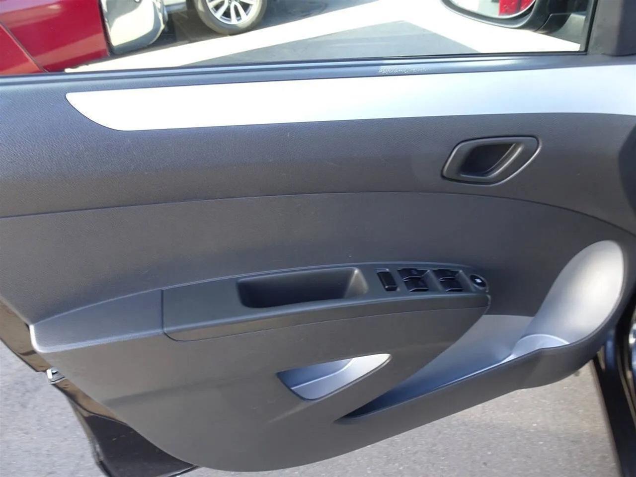 Chevrolet Spark5Dr Hb Cvt Ls - Thumbnail 18