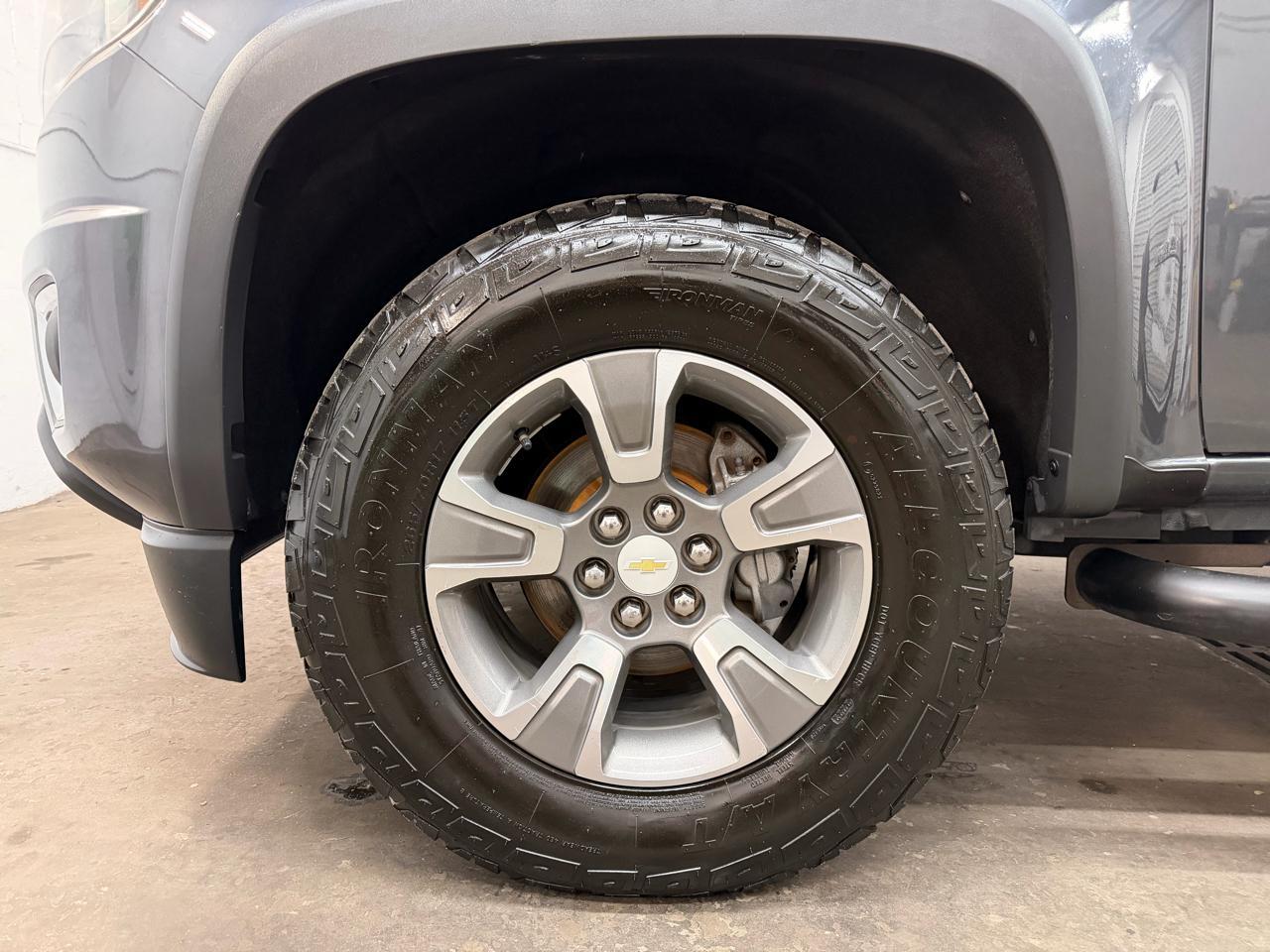 Chevrolet Coloradoz71 Crew Cab 2Wd Short Box - Thumbnail 8