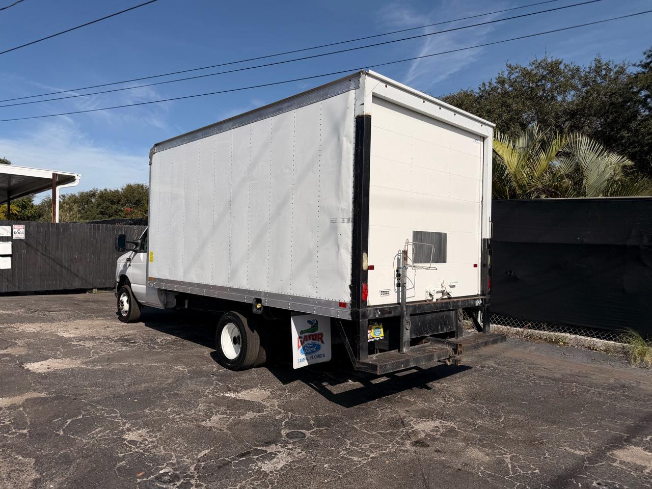 Ford Econolinee-350 Super Duty - Thumbnail 6