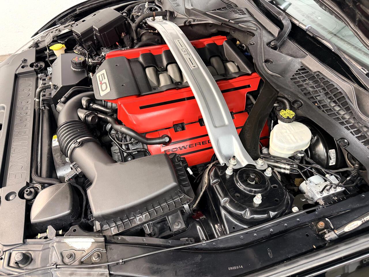 Ford Mustanggt Coupe - Thumbnail 17