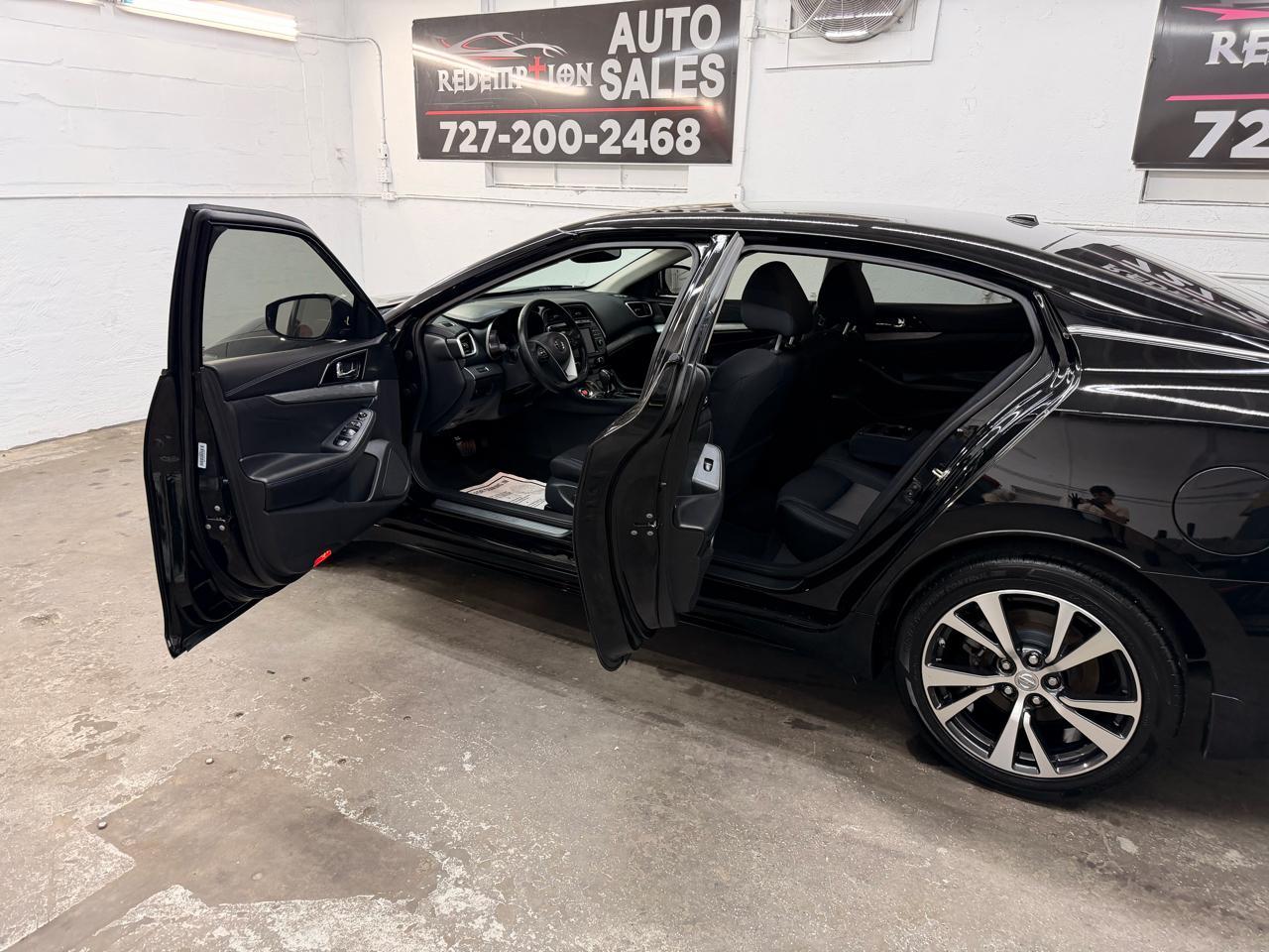 Nissan Maxima3.5 S - Thumbnail 12