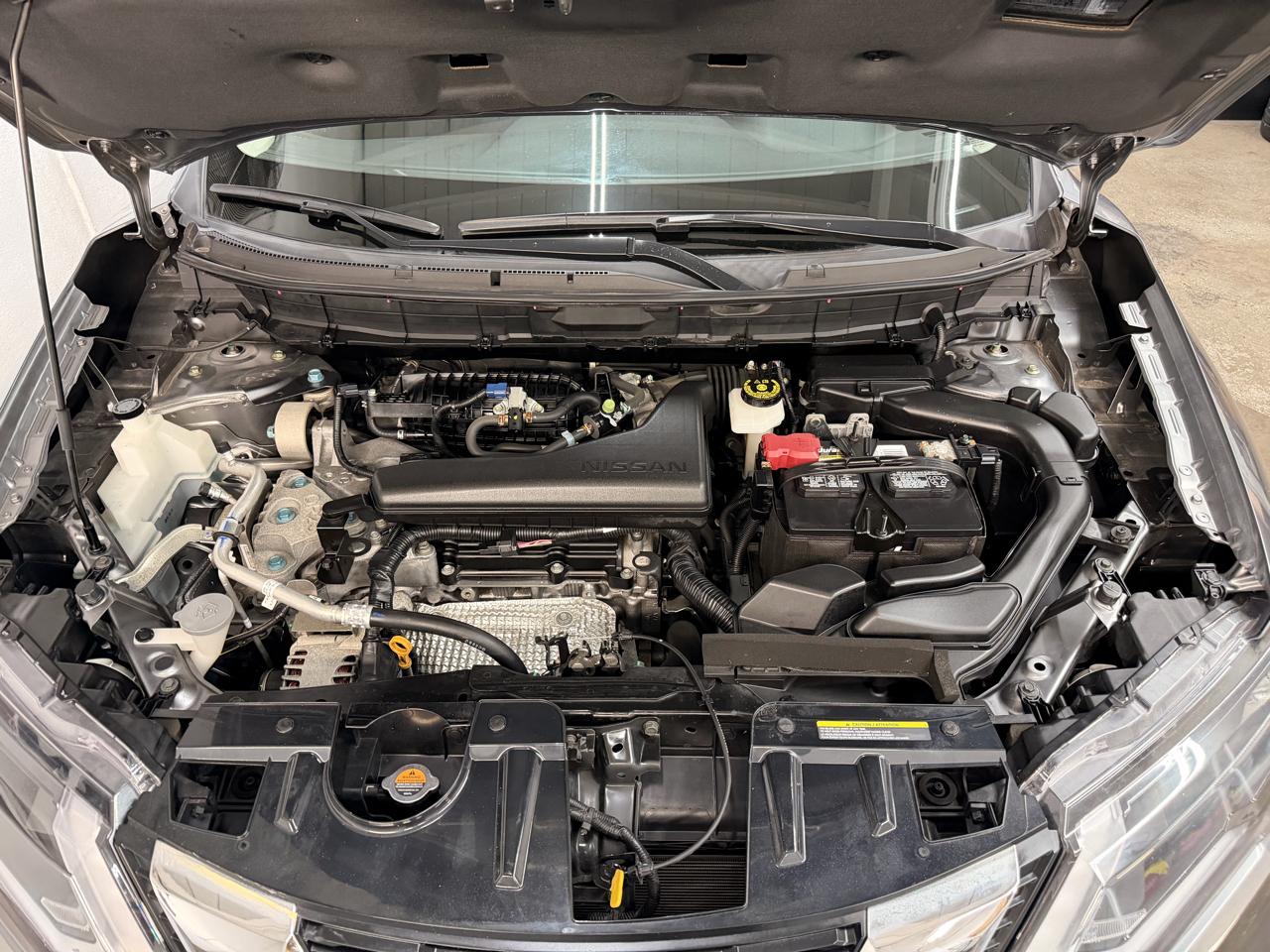 Nissan Roguesv 2Wd - Thumbnail 11