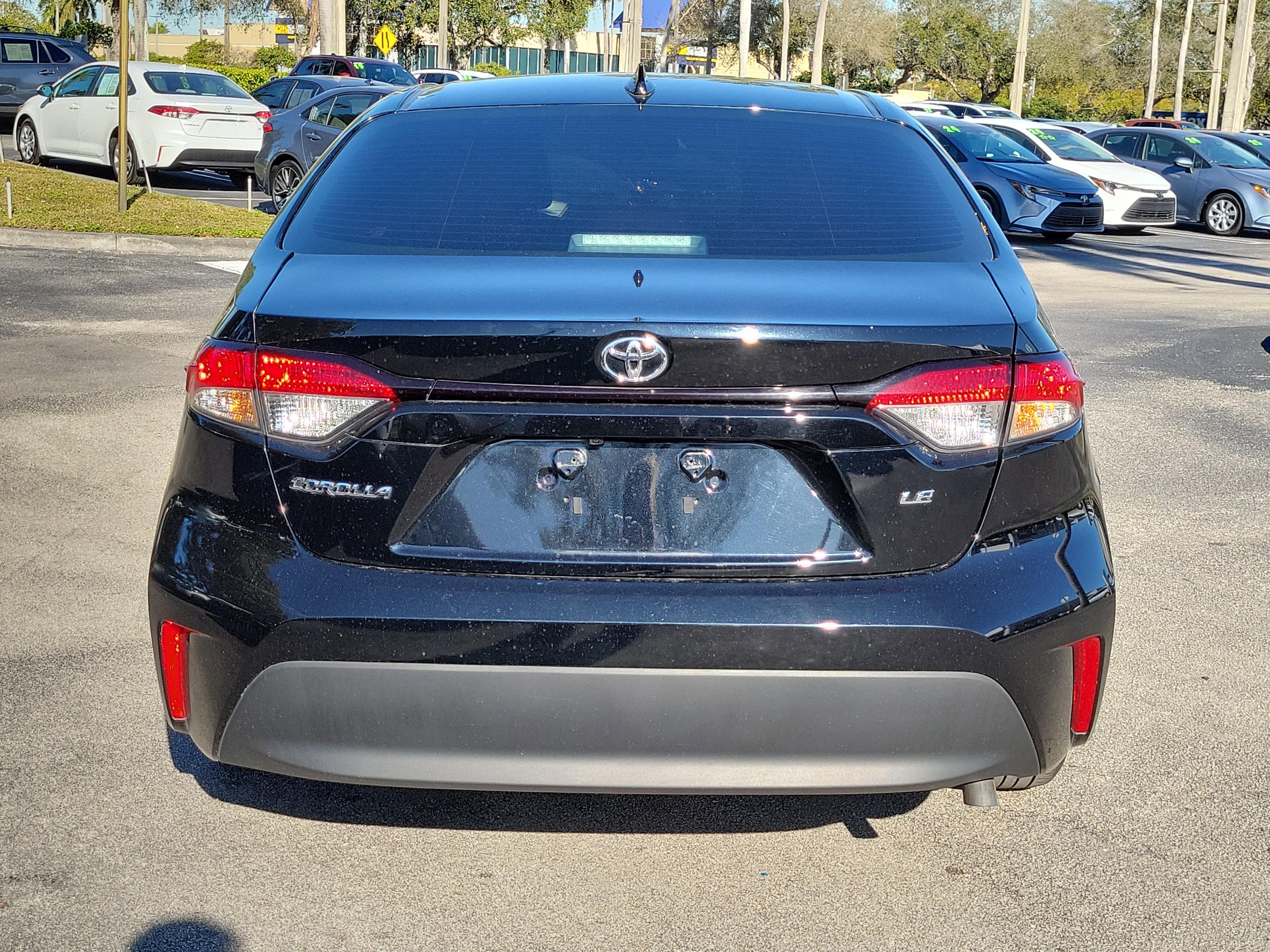 Toyota Corolla Le Fwd - Thumbnail 6