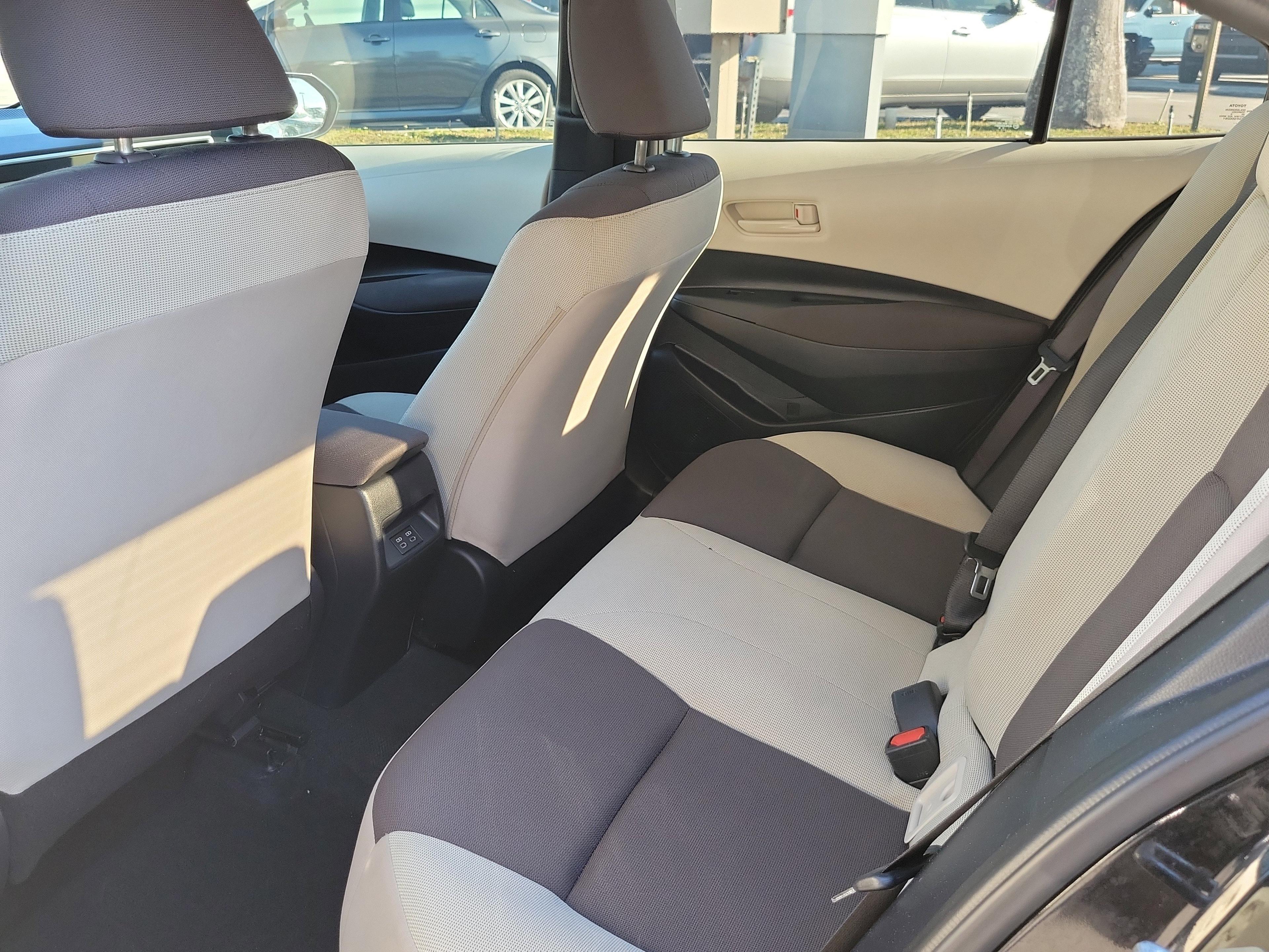 Toyota Corolla Le Fwd - Thumbnail 10