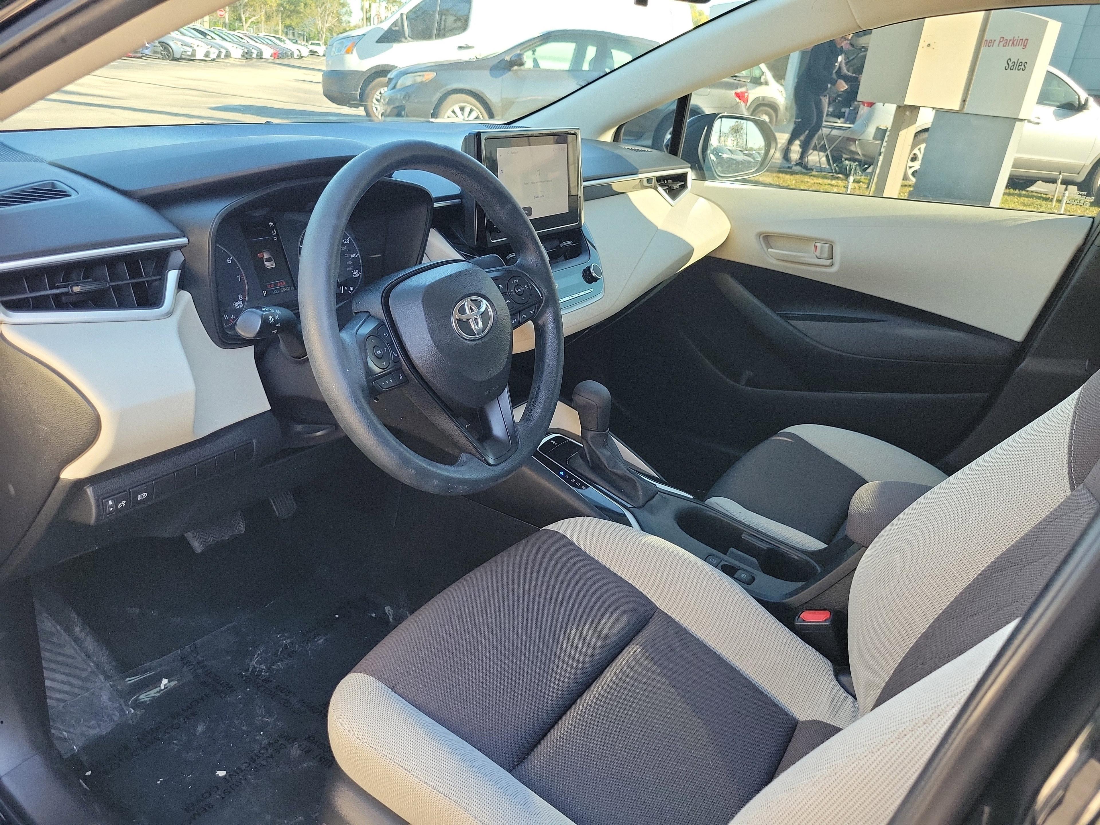 Toyota Corolla Le Fwd - Thumbnail 12