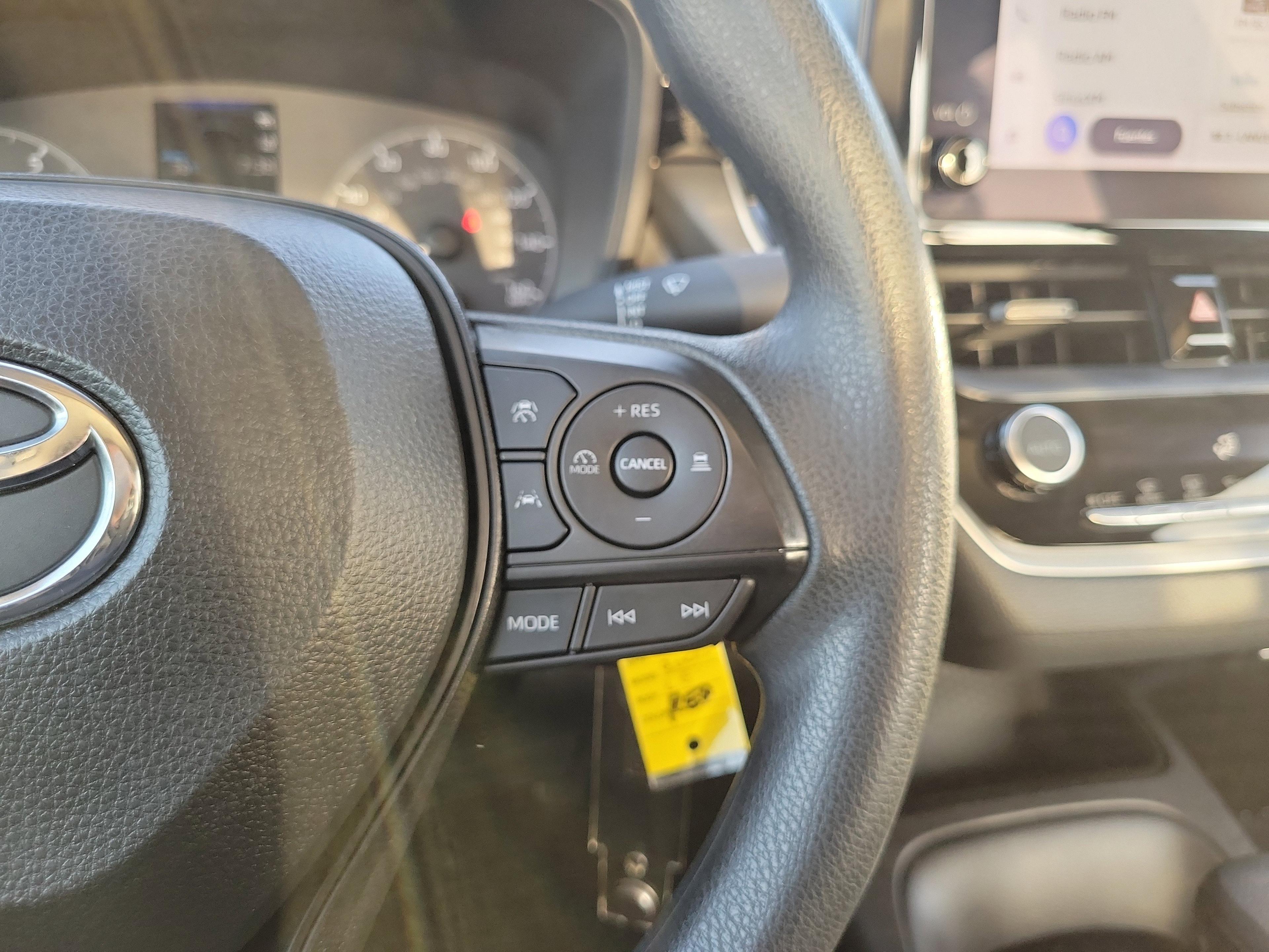 Toyota Corolla Le Fwd - Thumbnail 17