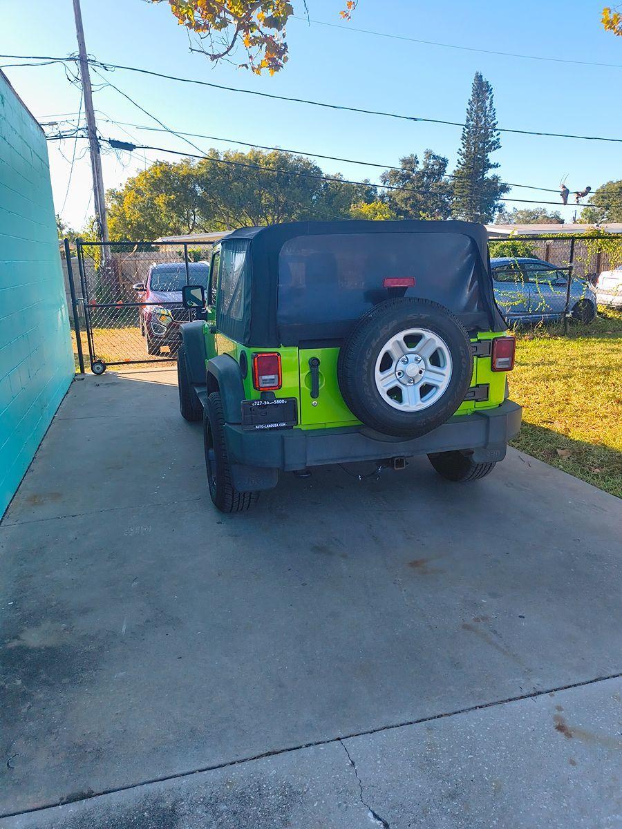 Jeep Wrangler Sport - Thumbnail 6