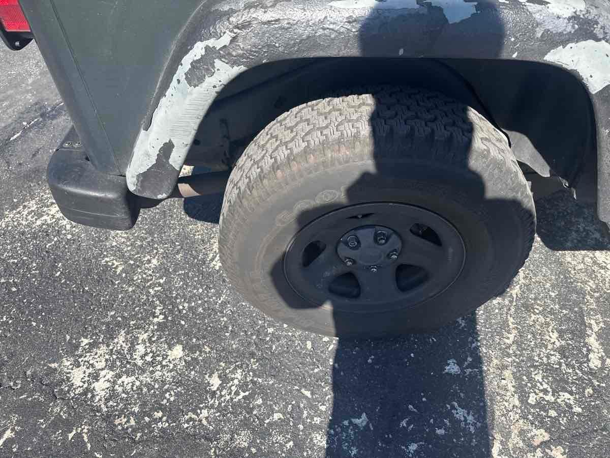 Jeep Wrangler Se - Thumbnail 16