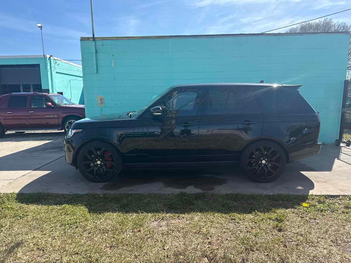 Land Rover Range Rover Supercharged - Thumbnail 5