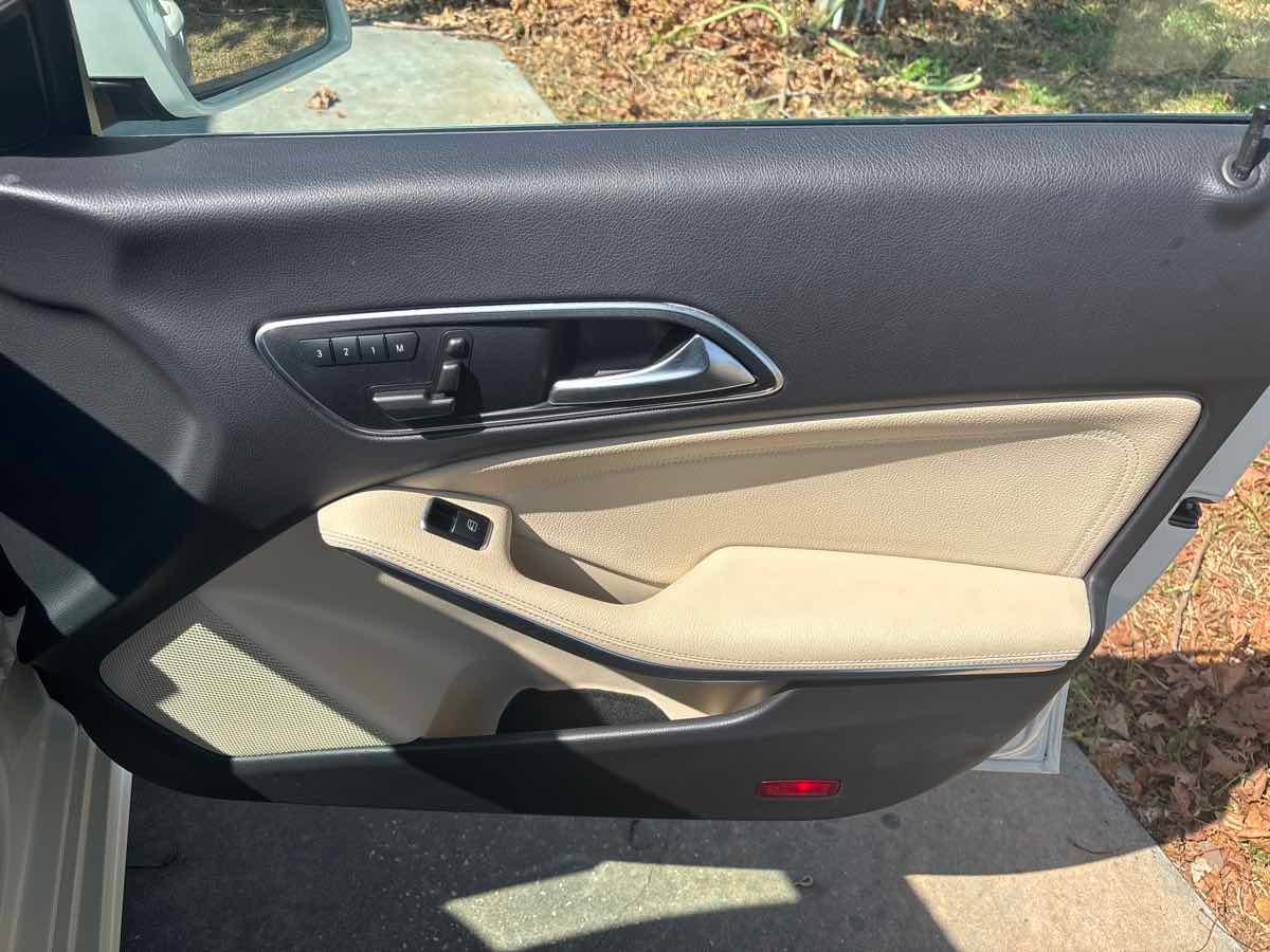 Mercedes-Benz Cla 250 Coupe - View 1