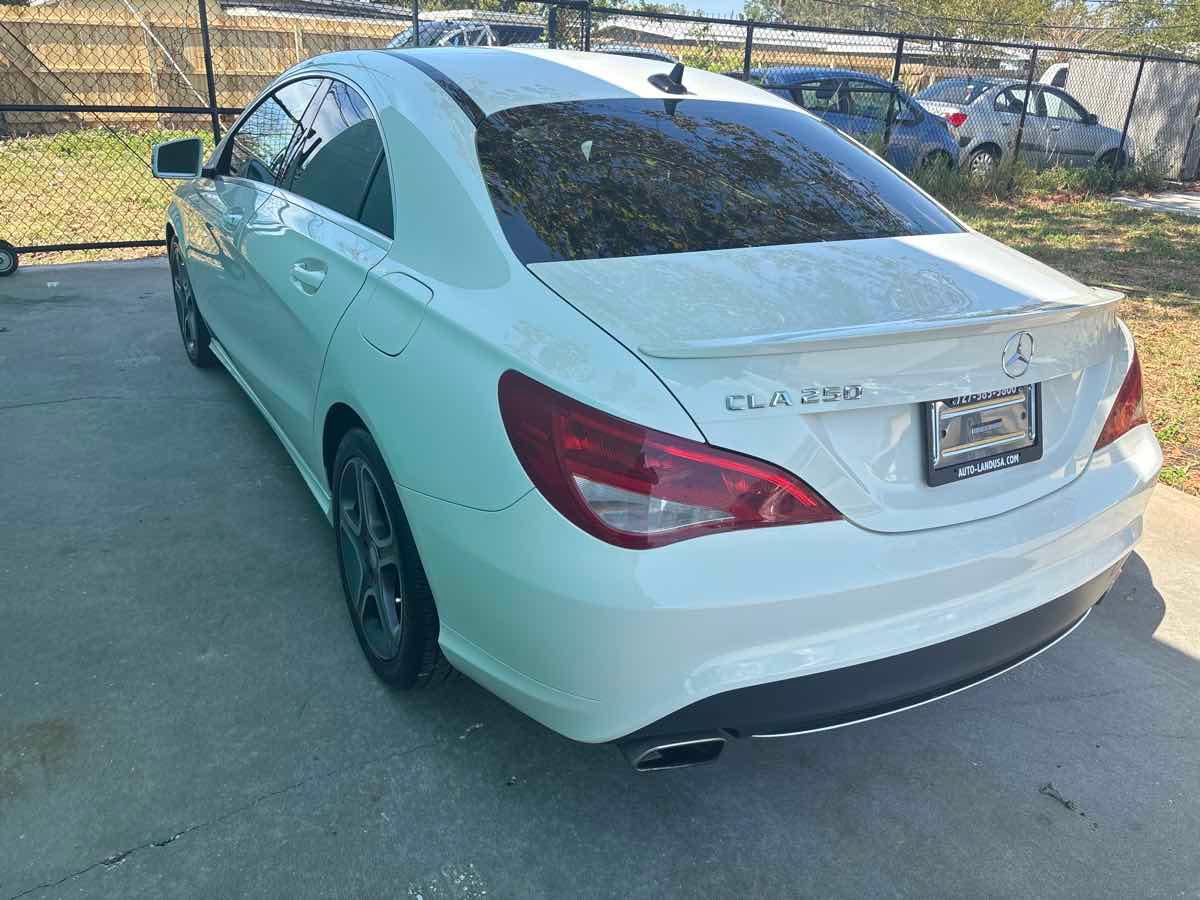 Mercedes-Benz Cla 250 Coupe - Thumbnail 7